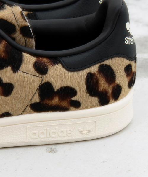 adidas（アディダス）の「【国内exclusive】BY∵ adidas LEO STANSMITH スニーカー（スニーカー・レディース・ベージュ・22.5cm/23cm/23.5cm/24.5cm/24cm/25cm）」の7枚目の写真