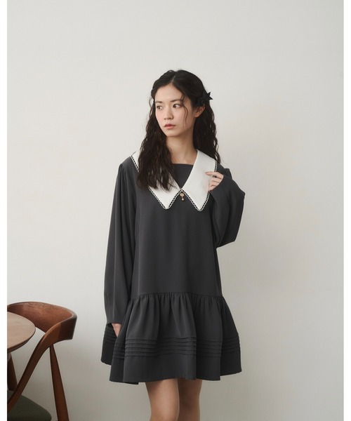 moi tytto（モイテュット）の「スカラップビックカラーワンピース（ワンピース・レディース・グレー/ブラウン/ブラック・FREE/SMALL）」の20枚目の写真