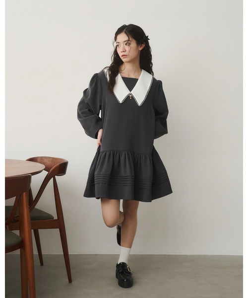 moi tytto（モイテュット）の「スカラップビックカラーワンピース（ワンピース・レディース・グレー/ブラウン/ブラック・FREE/SMALL）」の22枚目の写真