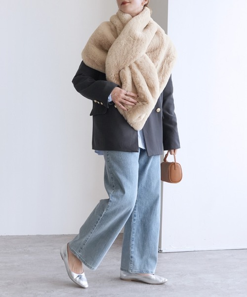 reca（レカ）の「ファーケープ（ストール/ショール・レディース・グレー/ベージュ・ONE SIZE）」の7枚目の写真