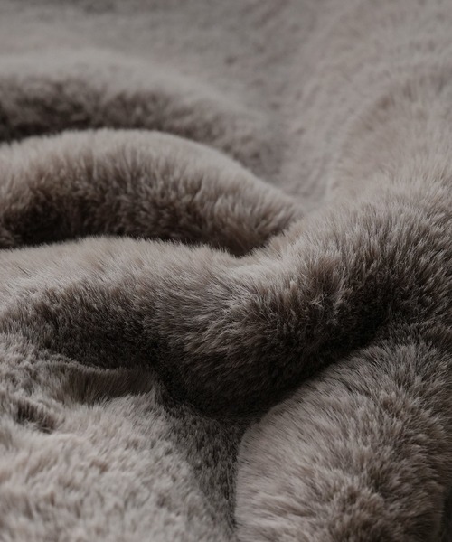 reca（レカ）の「ファーケープ（ストール/ショール・レディース・グレー/ベージュ・ONE SIZE）」の16枚目の写真