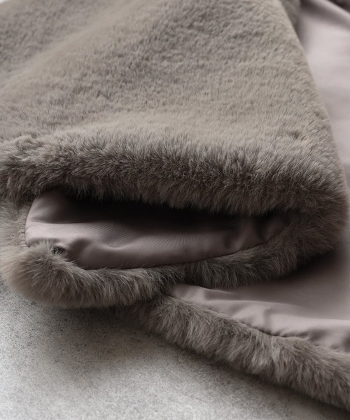 reca（レカ）の「ファーケープ（ストール/ショール・レディース・グレー/ベージュ・ONE SIZE）」の17枚目の写真