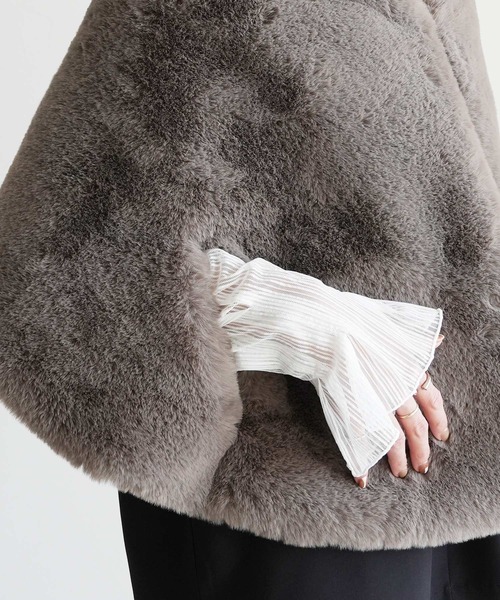 reca（レカ）の「ファーケープ（ストール/ショール・レディース・グレー/ベージュ・ONE SIZE）」の20枚目の写真