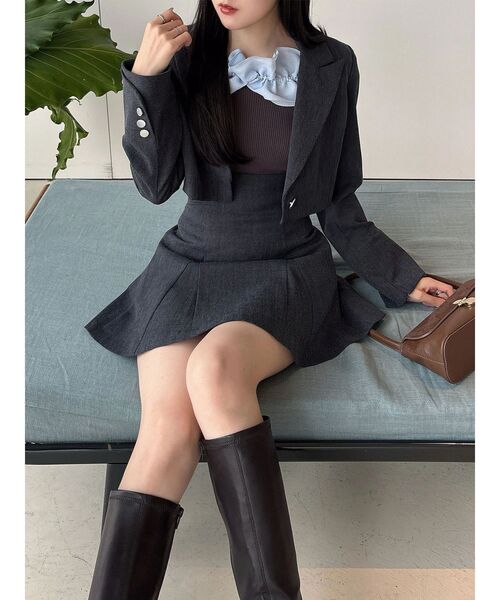 MERCURYDUO(マーキュリーデュオ)の「【セットアップ着用可】バックZIPミニスカパン(スカート・レディース・アイボリー/チャコールグレー/ブルー/ベージュ・SMALL/MEDIUM)」の14枚目の写真