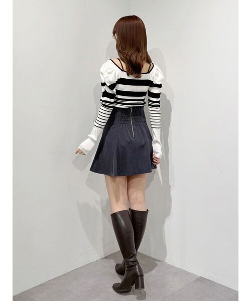 MERCURYDUO(マーキュリーデュオ)の「【セットアップ着用可】バックZIPミニスカパン(スカート・レディース・アイボリー/チャコールグレー/ブルー/ベージュ・SMALL/MEDIUM)」の5枚目の写真