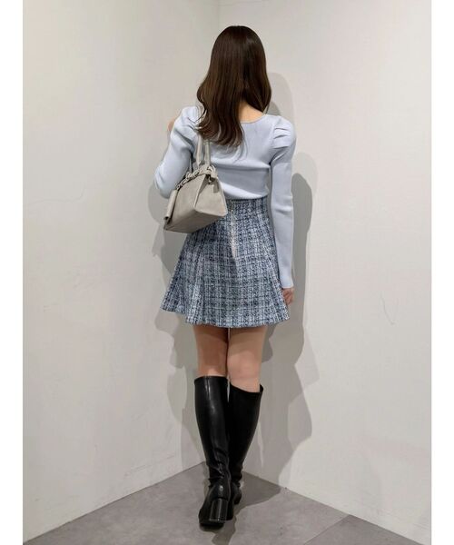 MERCURYDUO(マーキュリーデュオ)の「【セットアップ着用可】バックZIPミニスカパン(スカート・レディース・アイボリー/チャコールグレー/ブルー/ベージュ・SMALL/MEDIUM)」の10枚目の写真