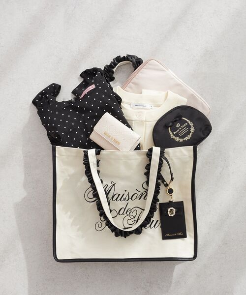 Maison de FLEUR（メゾンドフルール）の「ロゴ刺繍フリルハンドル帆布キャリーオンバッグ（トートバッグ・レディース・ピンク/ブラック・FREE）」の7枚目の写真