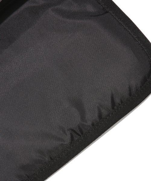 COVERNAT（カバーナット）の「アーチロゴベルトバッグブラック（ボディバッグ/ウエストポーチ・レディース・その他・FREE）」の8枚目の写真