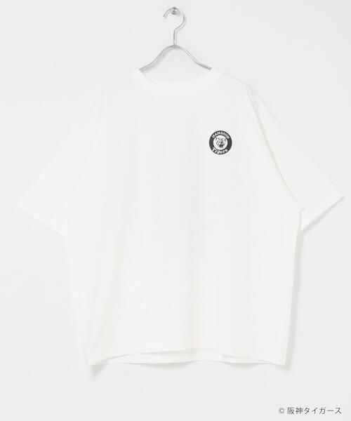 URBAN RESEARCH（アーバンリサーチ）の「阪神タイガース×亀井雅文×UR　Tシャツ（Tシャツ/カットソー・メンズ・ホワイト/グレー/ブラック・X-LARGE/MEDIUM/LARGE）」の9枚目の写真