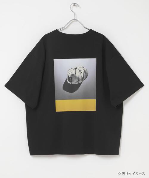 URBAN RESEARCH（アーバンリサーチ）の「阪神タイガース×亀井雅文×UR　Tシャツ（Tシャツ/カットソー・メンズ・ホワイト/グレー/ブラック・X-LARGE/MEDIUM/LARGE）」の14枚目の写真