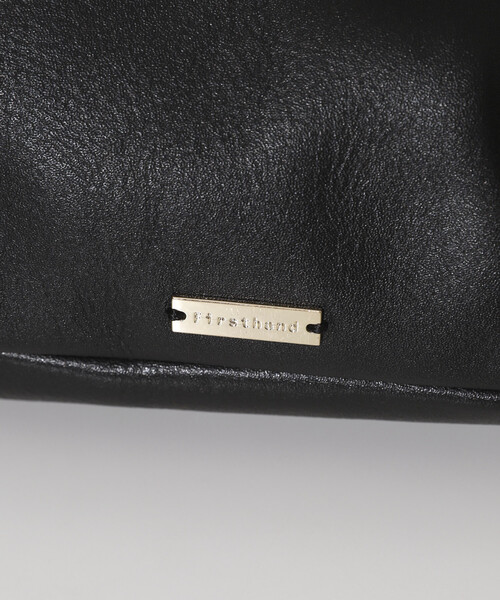 Firsthand(ファーストハンド)の「Firsthand/ファーストハンド レザーフラップ ショルダーバッグ / 牛革 / 撥水レザー(ショルダーバッグ・レディース・ベージュ/ブラック・ONE SIZE)」の15枚目の写真