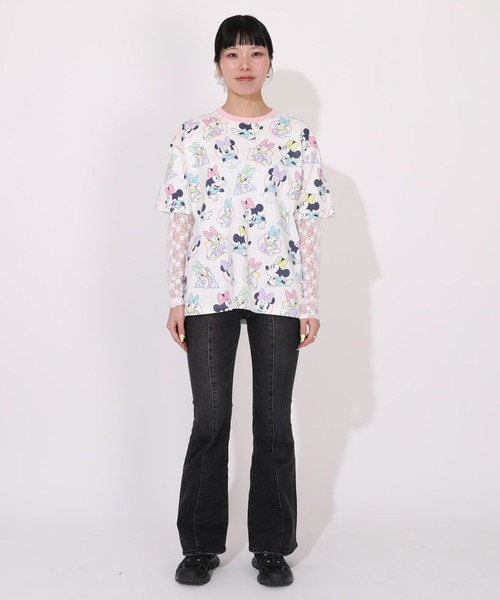 Disney(ディズニー)の「親子お揃い ディズニー WEB限定 パステル総柄Tシャツ 1332A(Tシャツ/カットソー・レディース・その他9/ブラック×レッド・ユニセックスS/ユニセックスM/ユニセックスL/ユニセックスXL)」の5枚目の写真