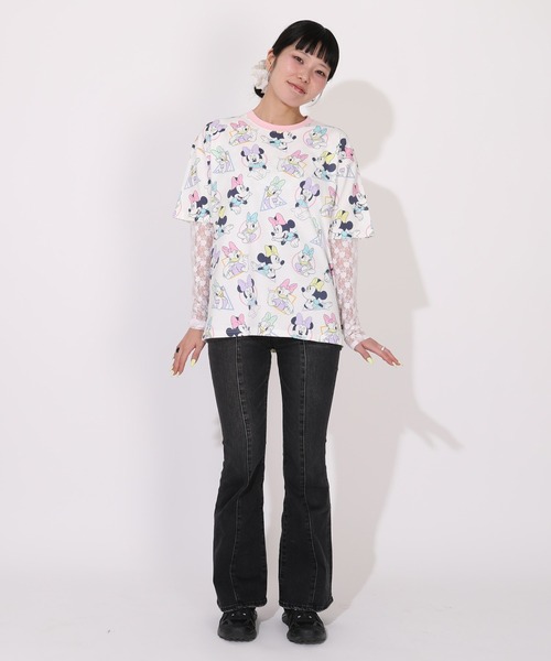 Disney(ディズニー)の「親子お揃い ディズニー WEB限定 パステル総柄Tシャツ 1332A(Tシャツ/カットソー・レディース・その他9/ブラック×レッド・ユニセックスS/ユニセックスM/ユニセックスL/ユニセックスXL)」の7枚目の写真