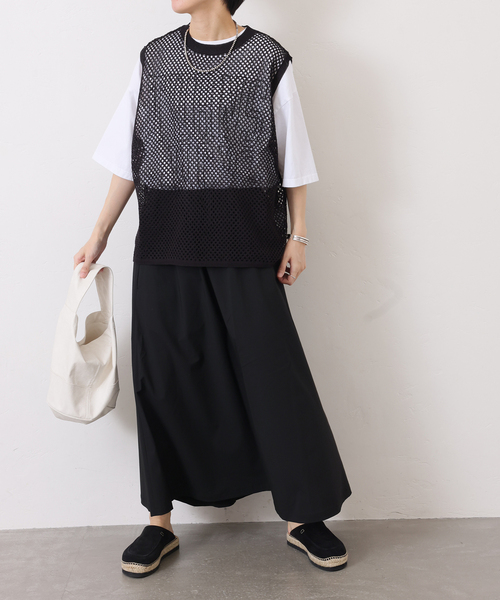 JOURNAL STANDARD LUXE(ジャーナルスタンダード ラックス)の「メッシュアミ ベスト(ベスト・レディース・ホワイト/チャコールグレー/ブラック・FREE)」の6枚目の写真