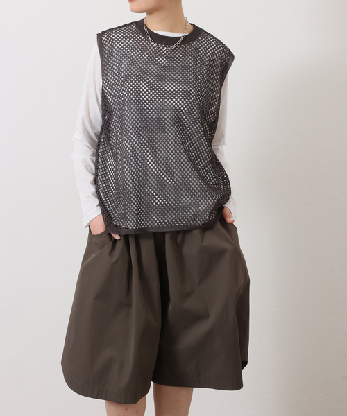 JOURNAL STANDARD LUXE(ジャーナルスタンダード ラックス)の「メッシュアミ ベスト(ベスト・レディース・ホワイト/チャコールグレー/ブラック・FREE)」の15枚目の写真