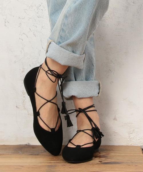 green label relaxing（グリーンレーベルリラクシング）の「KC グラディエーターフラットパンプス◆（パンプス・レディース・ブラック/ライトグレー/ブラウン/オリーブ/ホワイト/シルバー・L(24.5)/S(22.5)/M(23.5)）」の16枚目の写真