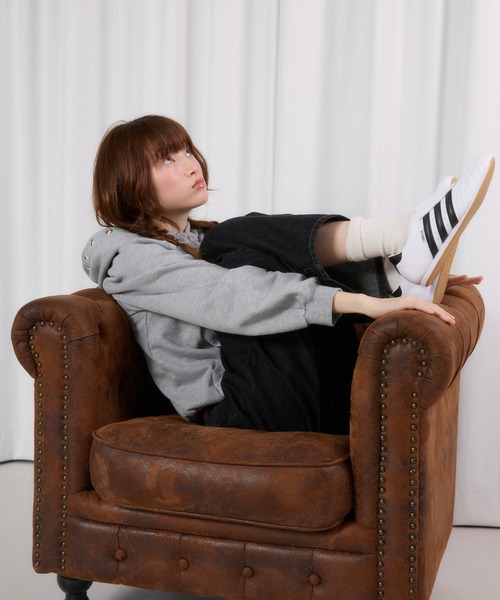 FCMM（エフシーエムエム）の「【日本限定】CURVE DENIM PANTS / カーブデニムパンツ（デニムパンツ・レディース・ブラック/インディゴブルー・SMALL/MEDIUM）」の7枚目の写真