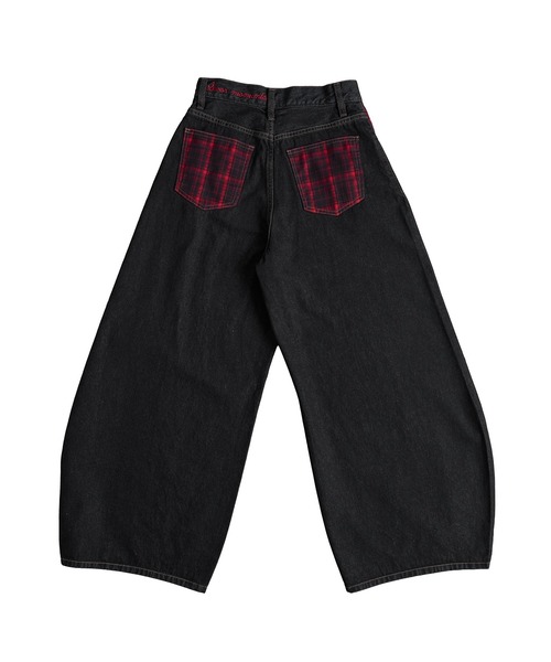 FCMM（エフシーエムエム）の「【日本限定】CURVE DENIM PANTS / カーブデニムパンツ（デニムパンツ・レディース・ブラック/インディゴブルー・SMALL/MEDIUM）」の17枚目の写真