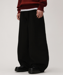 DEVELOVE（デヴローブ）の「ボールドバルーンフィットコットンパンツ_ブラック（その他パンツ）」