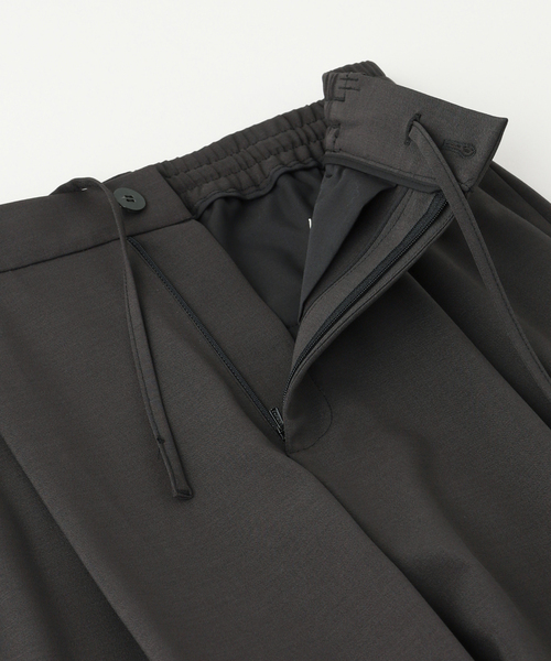 ANOTHER OFFICE(アナザー オフィス)の「【ANOTHER OFFICE/アナザーオフィス】Habana Banded Slacks(スラックス・メンズ・チャコールグレー/ブラック・1/2)」の5枚目の写真