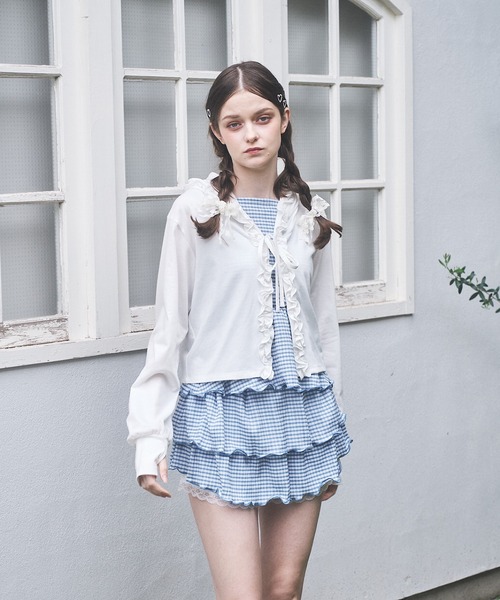 Lovilyn(ラヴィリン)の「UVカットフリルパーカー(パーカー・レディース・ブラック/ホワイト/ホワイト系その他・FREE)」の12枚目の写真