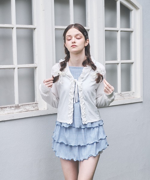 Lovilyn(ラヴィリン)の「UVカットフリルパーカー(パーカー・レディース・ブラック/ホワイト/ホワイト系その他・FREE)」の13枚目の写真