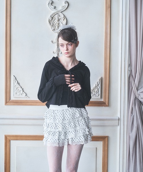 Lovilyn(ラヴィリン)の「UVカットフリルパーカー(パーカー・レディース・ブラック/ホワイト/ホワイト系その他・FREE)」の7枚目の写真
