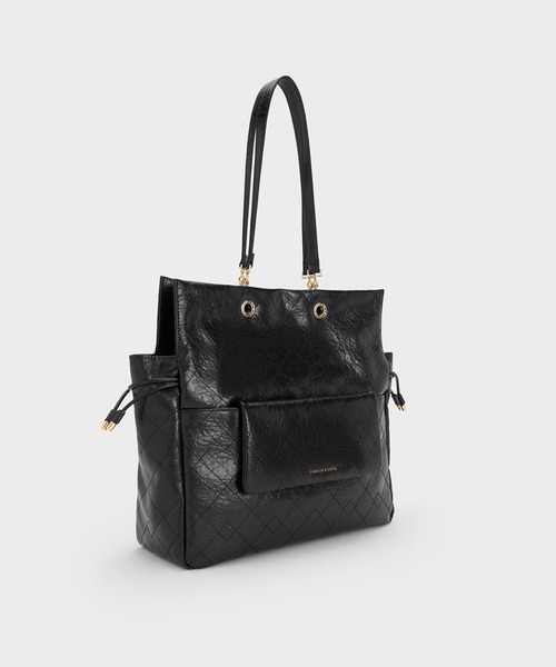 CHARLES & KEITH（チャールズ & キース）の「Duo ドゥオ キルティング ドローストリング ツーウェイバックパック（トートバッグ・レディース・クリーム/ブラック・L）」の16枚目の写真