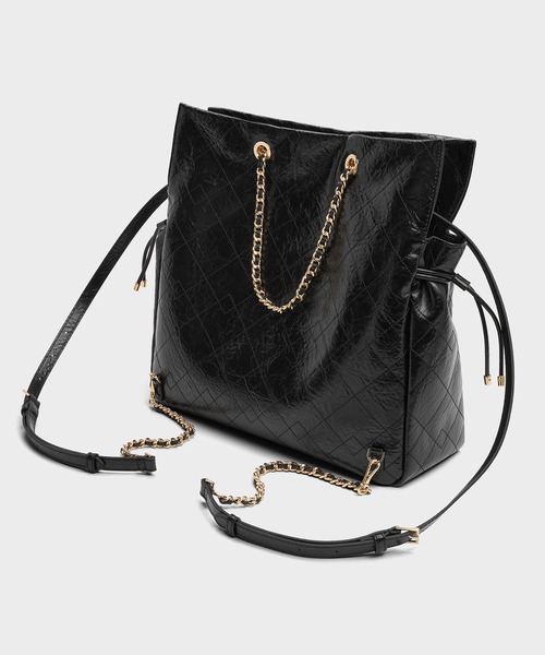 CHARLES & KEITH（チャールズ & キース）の「Duo ドゥオ キルティング ドローストリング ツーウェイバックパック（トートバッグ・レディース・クリーム/ブラック・L）」の17枚目の写真