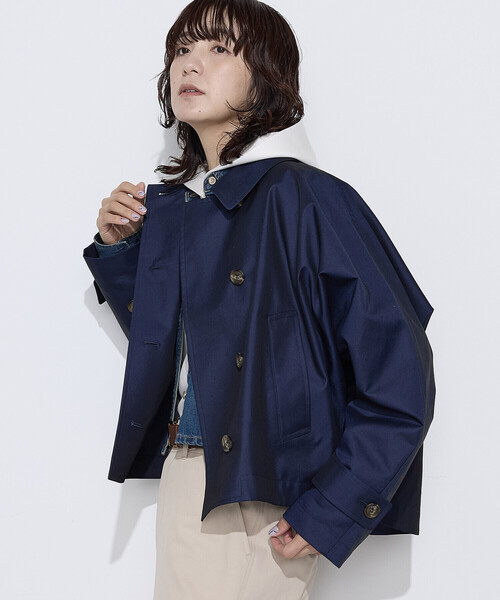COMME CA Wardrobe（コムサワードローブ）の「綿ポリエステルギャバ ショートトレンチコート（ブルゾン・レディース・カーキ/ネイビー・FREE）」の18枚目の写真