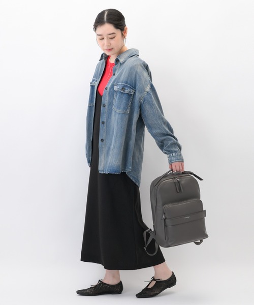 W&.Day/Night（ダブルアンド デイナイト）の「ティルカ ラウンドリュック A4 14.0インチPC 13L 19182（バックパック/リュック・レディース・チャコールグレー/グレイッシュベージュ/ブラック・FREE）」の11枚目の写真