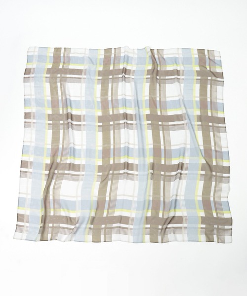 LOWRYS FARM（ローリーズファーム）の「チェックスカーフ９０＊９０　643021（バンダナ/スカーフ・レディース・ブルー系その他/ピンク系その他/ブラウン系その他・FREE）」の4枚目の写真