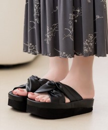 tu-hacci（ツーハッチ）の「バランスウォーカー（ルームシューズ/スリッパ）」