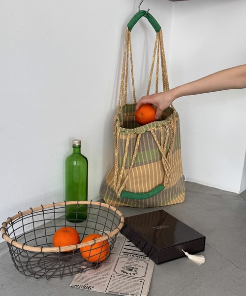 CANAL JEAN（キャナルジーン）の「DULTON　Hammock tote bag ハンモックトートバッグ/RN-1030L（トートバッグ・レディース・スカイブルー/ライム・ONE SIZE）」の2枚目の写真