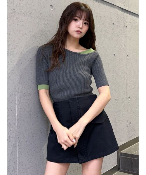 MURUA（ムルーア）の「レイヤードワンショルハーフニット（ニット/セーター・レディース・モカ/ブルー/グレー/ブラック/アイボリー・FREE）」の19枚目の写真