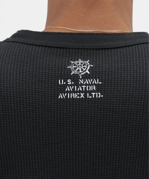 AVIREX(アヴィレックス)の「MINI WAFFLE HENLEY NECK T-SHIRT "STENCIL" / ミニワッフル ヘンリーネック Tシャツ ”ステンシル” / AVIREX / アヴィレックス(Tシャツ/カットソー・メンズ・ブラック/オフホワイト/チャコール・X-LARGE/LARGE/MEDIUM/SMALL)」の8枚目の写真