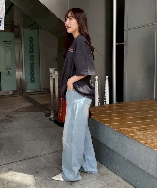 continuer de NICE CLAUP(コンティニューデナイスクラップ)の「甘さのあるプリントが主役、レースウサギBIGT(Tシャツ/カットソー・レディース・オートミール/チャコールグレー/オフホワイト/サックスブルー・FREE)」の9枚目の写真