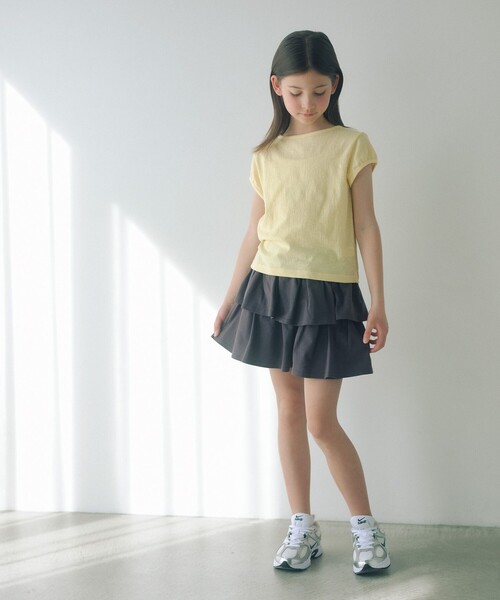 green label relaxing(グリーンレーベルリラクシング)の「ミニ裏毛 フリル キュロット(ダークグレー)140cm-160cm(スウェットパンツ・キッズ・ダークグレー・160cm/150cm/140cm)」の2枚目の写真