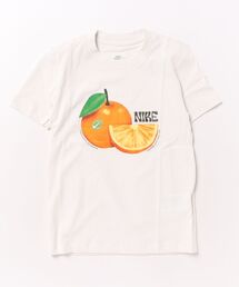 NIKE（ナイキ）の「《NIKEアパレル》K NSW TEE ORANGE（Tシャツ/カットソー）」