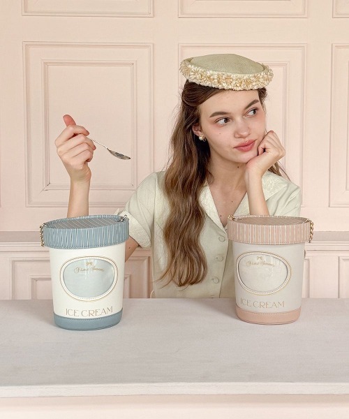 F i.n.t（フィント）の「アイスクリームカップショルダーバッグ（ショルダーバッグ・レディース・ライトブルー/ライトピンク・FREE）」の5枚目の写真