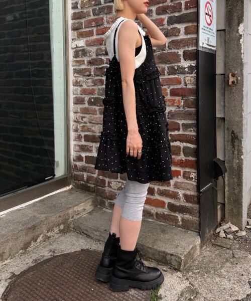 w closet(ダブルクローゼット)の「【オリジナルタグ付き】リブバイカーパンツ(ソックス/靴下・レディース・ブラック/グレー・FREE)」の3枚目の写真