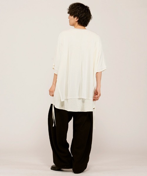 NO ID.(ノーアイディ)の「mt10527-ドローストリングスシアーレイヤードBIG-T Tシャツ(458006-486T)(Tシャツ/カットソー・メンズ・その他/ブラック/ホワイト・ONE SIZE)」の13枚目の写真