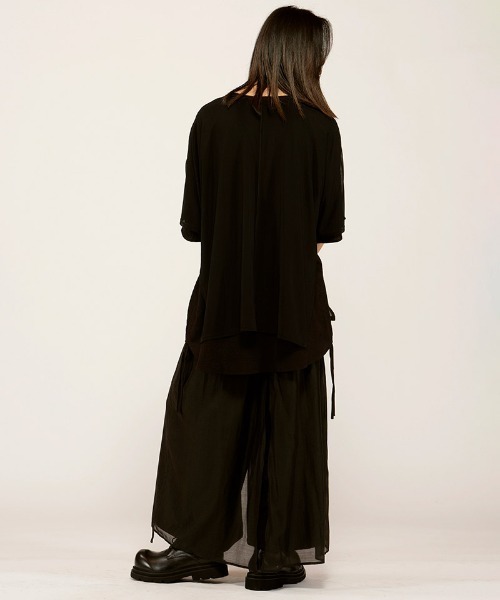 NO ID.(ノーアイディ)の「mt10527-ドローストリングスシアーレイヤードBIG-T Tシャツ(458006-486T)(Tシャツ/カットソー・メンズ・その他/ブラック/ホワイト・ONE SIZE)」の16枚目の写真