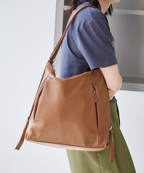 ROPE' PICNIC(ロペピクニック)の「2WAYリュック&ショルダーバッグ(ショルダーバッグ・レディース・ブラック/ブラウン/キナリ・FREE)」の3枚目の写真
