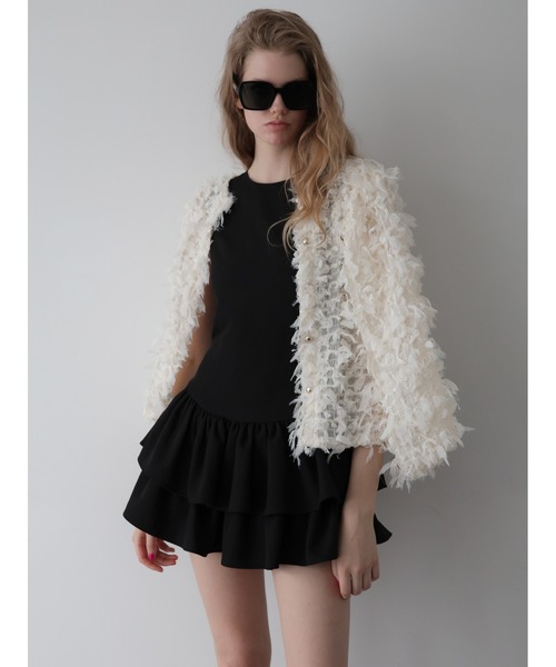 AMOMMA(アモマ)の「FRILL TEXTURE JACKET(ノーカラージャケット・レディース・ブラック/アイボリー・FREE)」の11枚目の写真
