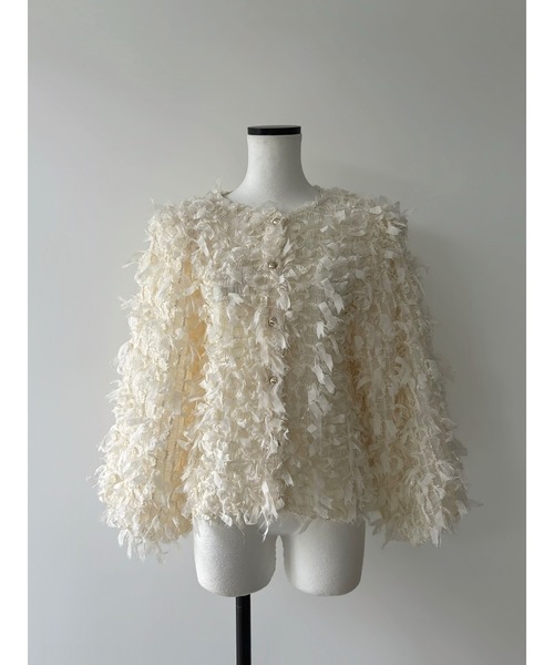 AMOMMA(アモマ)の「FRILL TEXTURE JACKET(ノーカラージャケット・レディース・ブラック/アイボリー・FREE)」の5枚目の写真