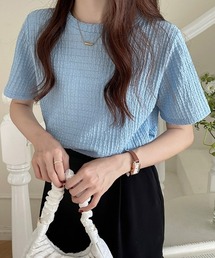 ぽこぽこ素材の涼感シアサッカー風 半袖トップス
