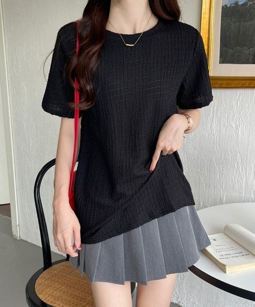 SEU(エスイーユー)の「ぽこぽこ素材の涼感シアサッカー風 半袖トップス(Tシャツ/カットソー・レディース・ホワイト/ベージュ/ブルー/ブラック・フリー)」の2枚目の写真