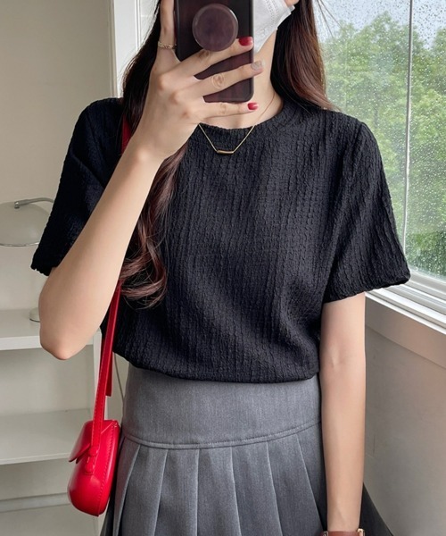 SEU(エスイーユー)の「ぽこぽこ素材の涼感シアサッカー風 半袖トップス(Tシャツ/カットソー・レディース・ホワイト/ベージュ/ブルー/ブラック・フリー)」の15枚目の写真
