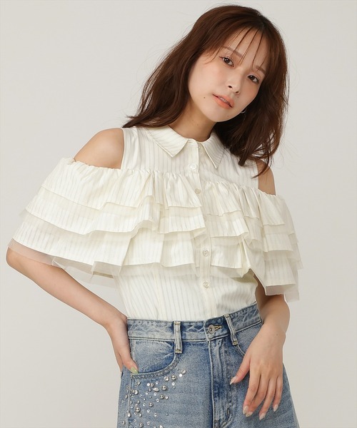 AND COUTURE(アンドクチュール)の「ティアードフリルブラウス(シャツ/ブラウス・レディース・ブラック系その他/ホワイト系その他/ベージュ系その他/ブルー系その他・FREE)」の4枚目の写真